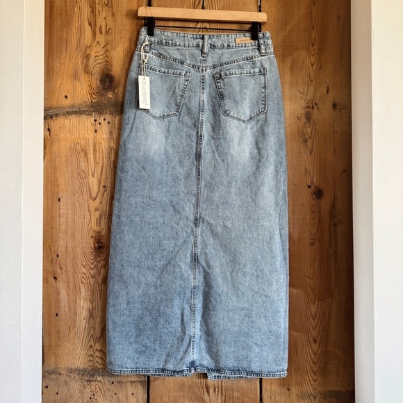 Sz 26 Blank NYC In My Mind Denim Light Wash Maxi Slit Skirt NWT - Picture 2 of 6
